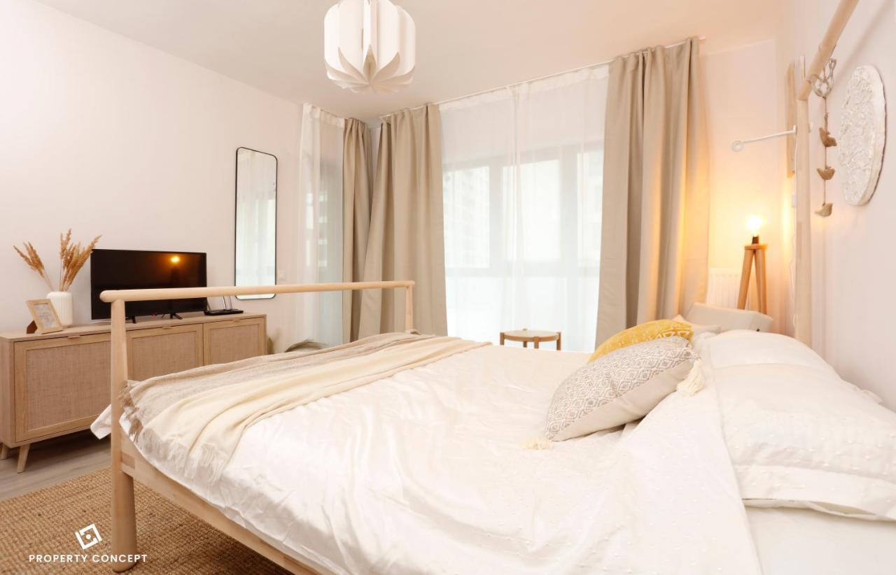 Plaza Studio 6 * Bucharest